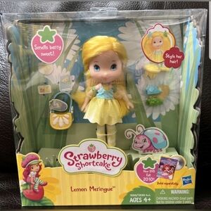 This Vintage Strawberry Shortcake SSC Lemon Meringue Doll 